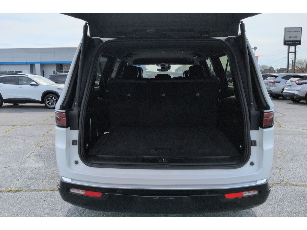 2024 Jeep Wagoneer L Series II