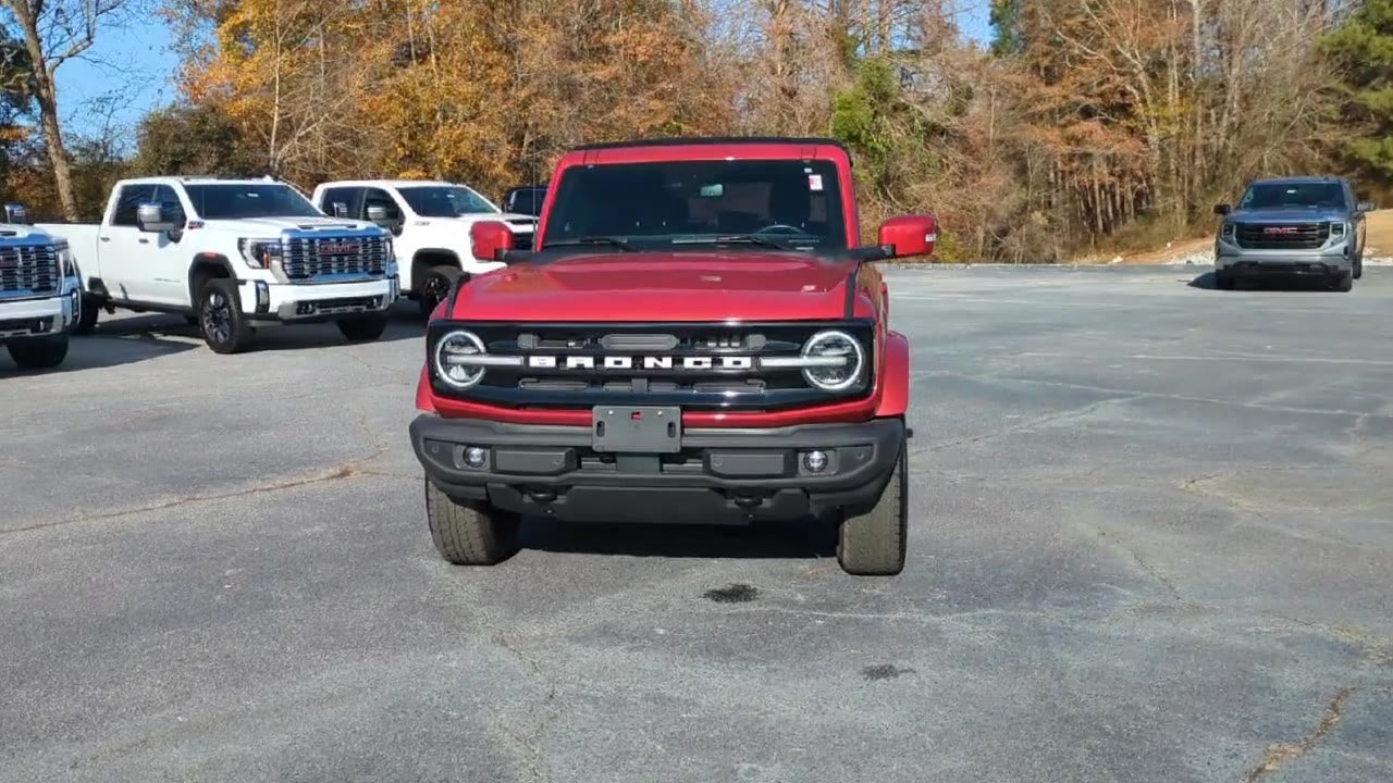 2023 Ford Bronco Base