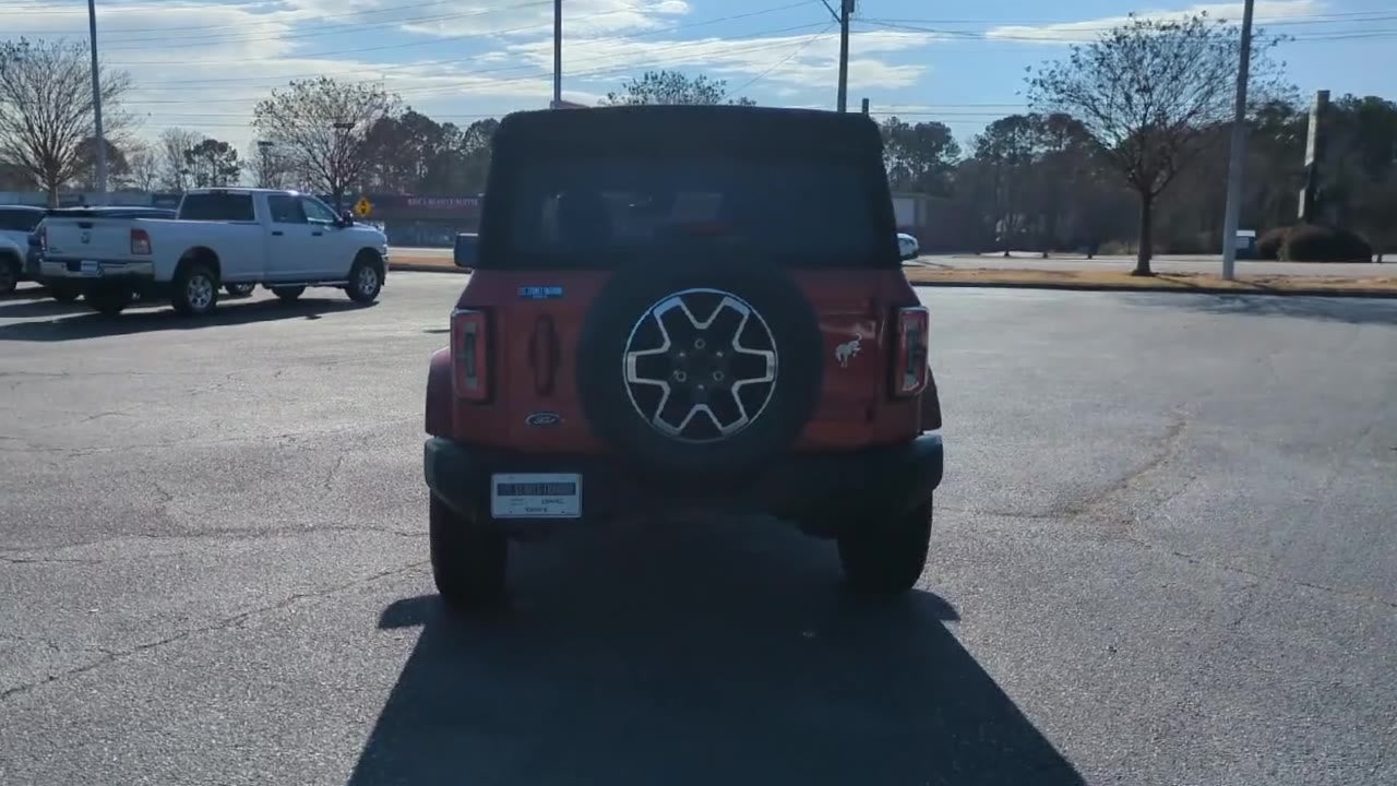 2023 Ford Bronco Base