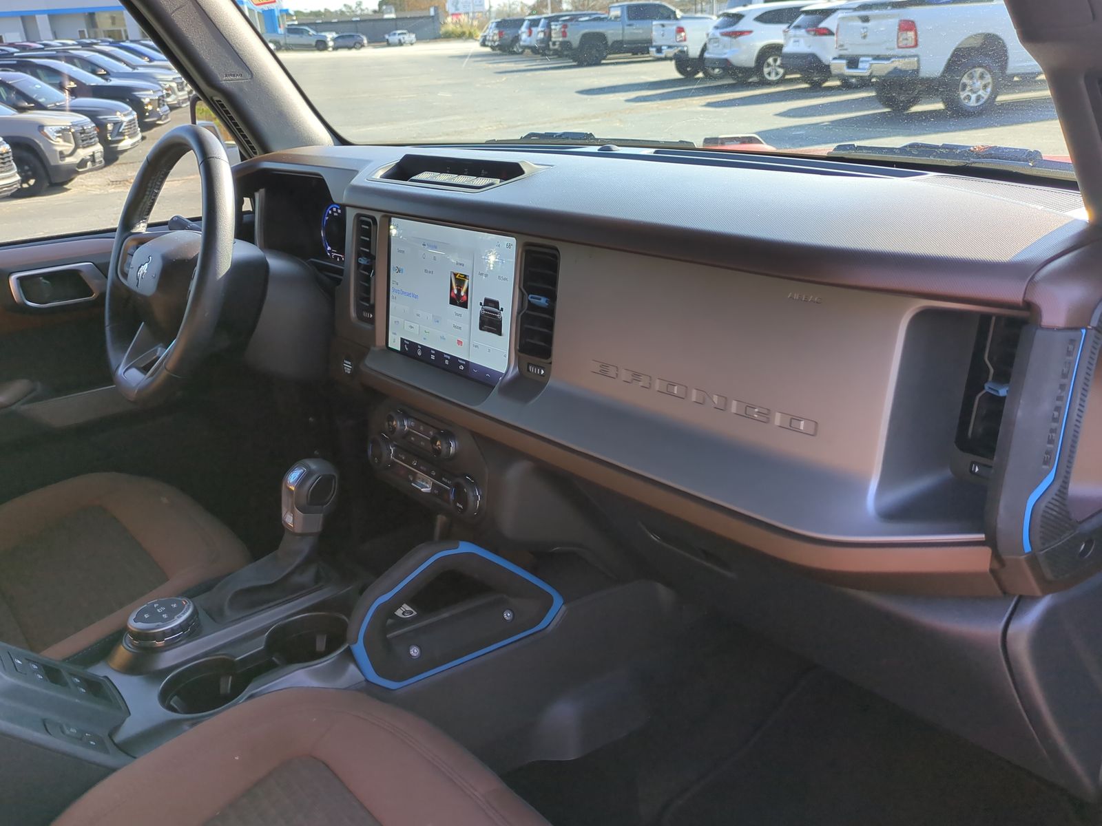 2023 Ford Bronco Base