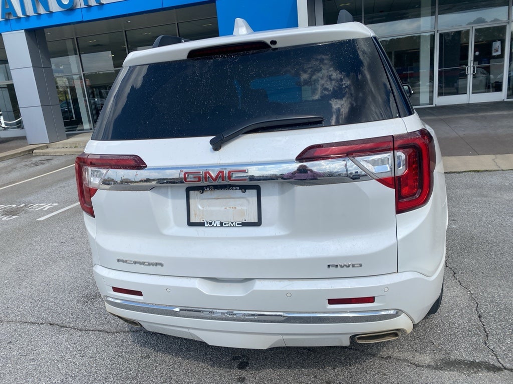 2023 GMC Acadia Denali