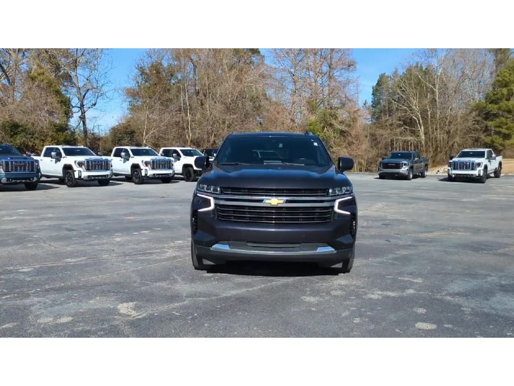 2024 Chevrolet Suburban LT