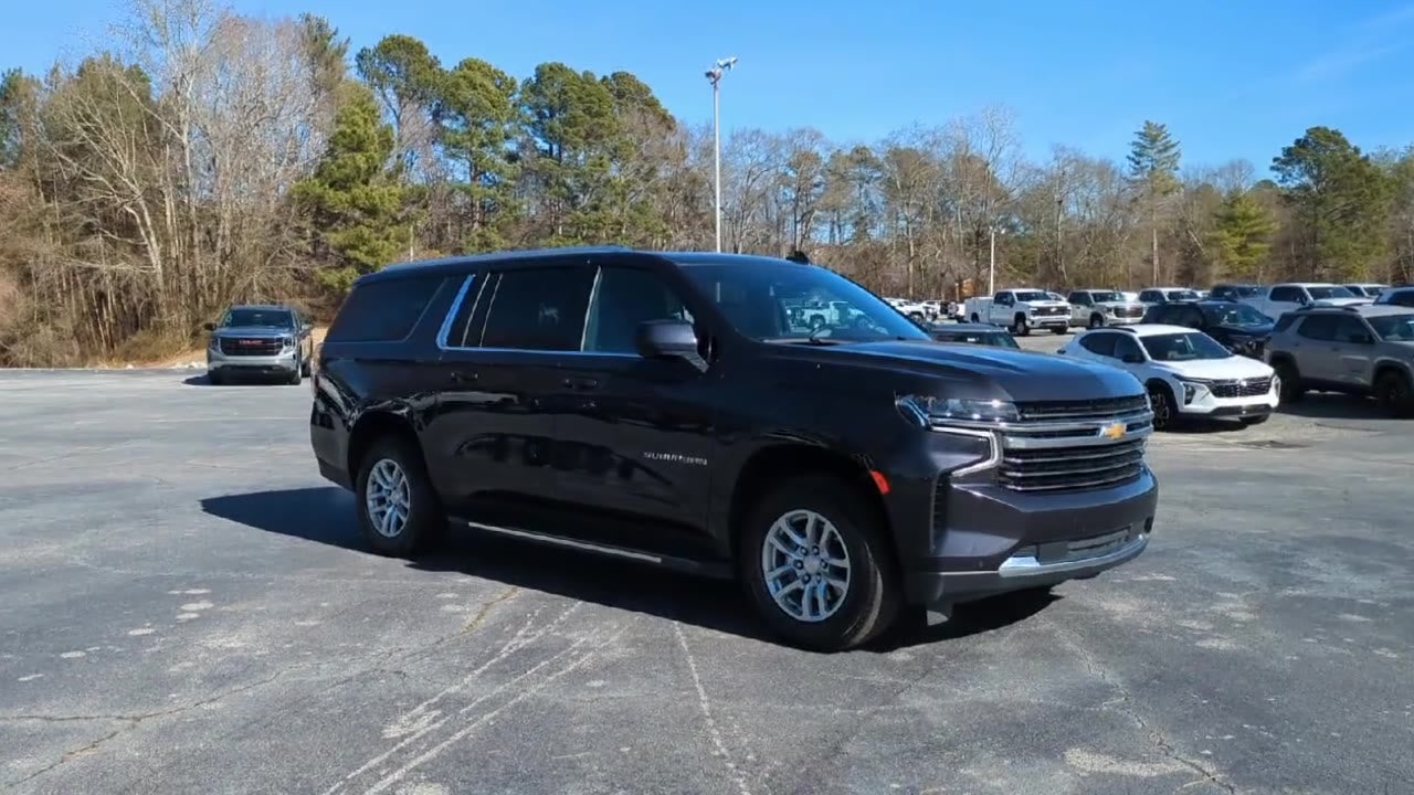 2024 Chevrolet Suburban LT