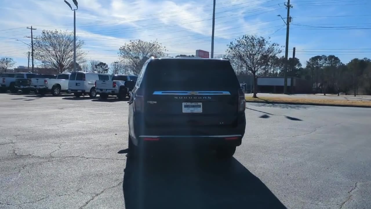 2024 Chevrolet Suburban LT