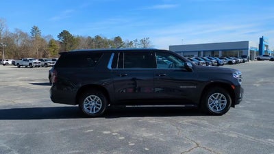 2024 Chevrolet Suburban LT