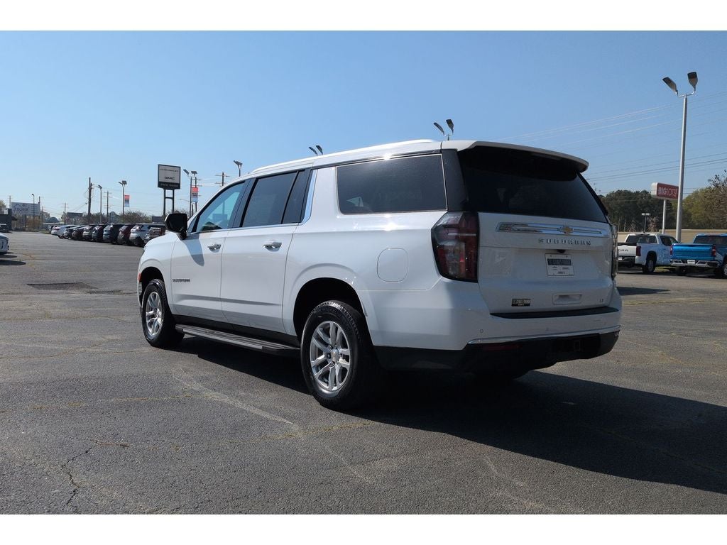 2024 Chevrolet Suburban LT