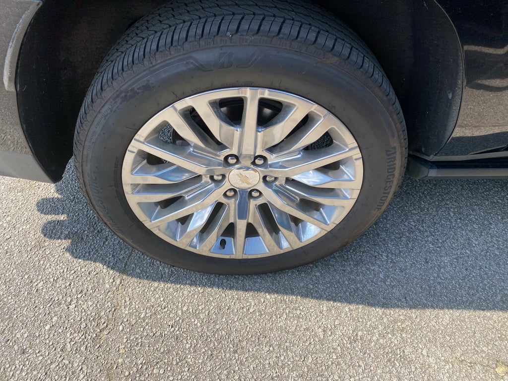 2023 Chevrolet Suburban High Country