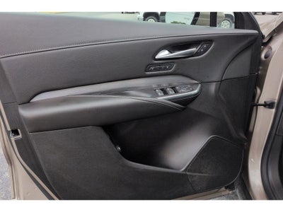 2025 Cadillac XT4 Premium Luxury