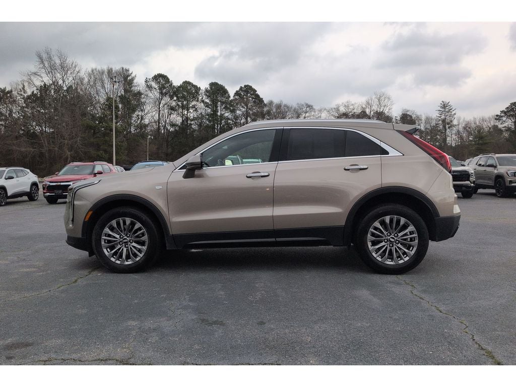 2025 Cadillac XT4 Premium Luxury