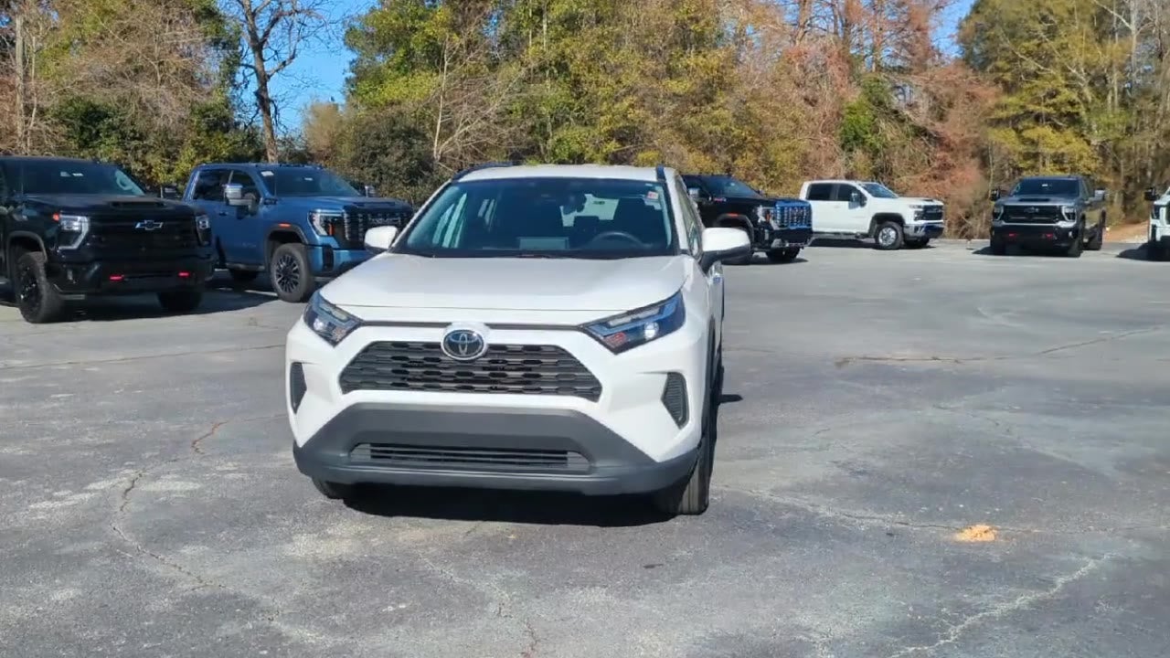 2024 Toyota RAV4 XLE