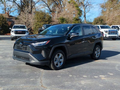 2024 Toyota RAV4 XLE