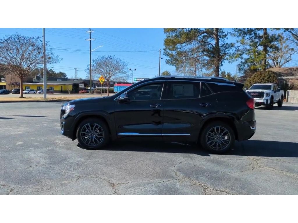 2024 GMC Terrain Denali