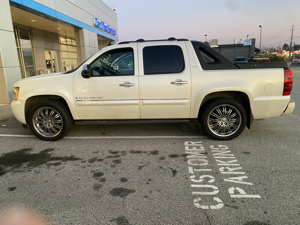 2008 Chevrolet Avalanche LTZ