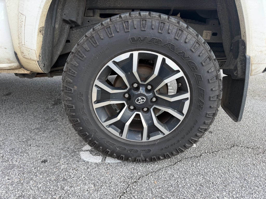 2020 Toyota Tacoma 4WD SR5