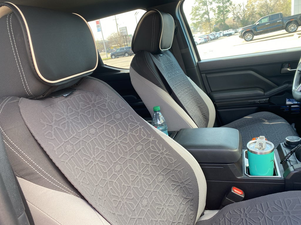 2024 Toyota Tacoma 4WD SR5