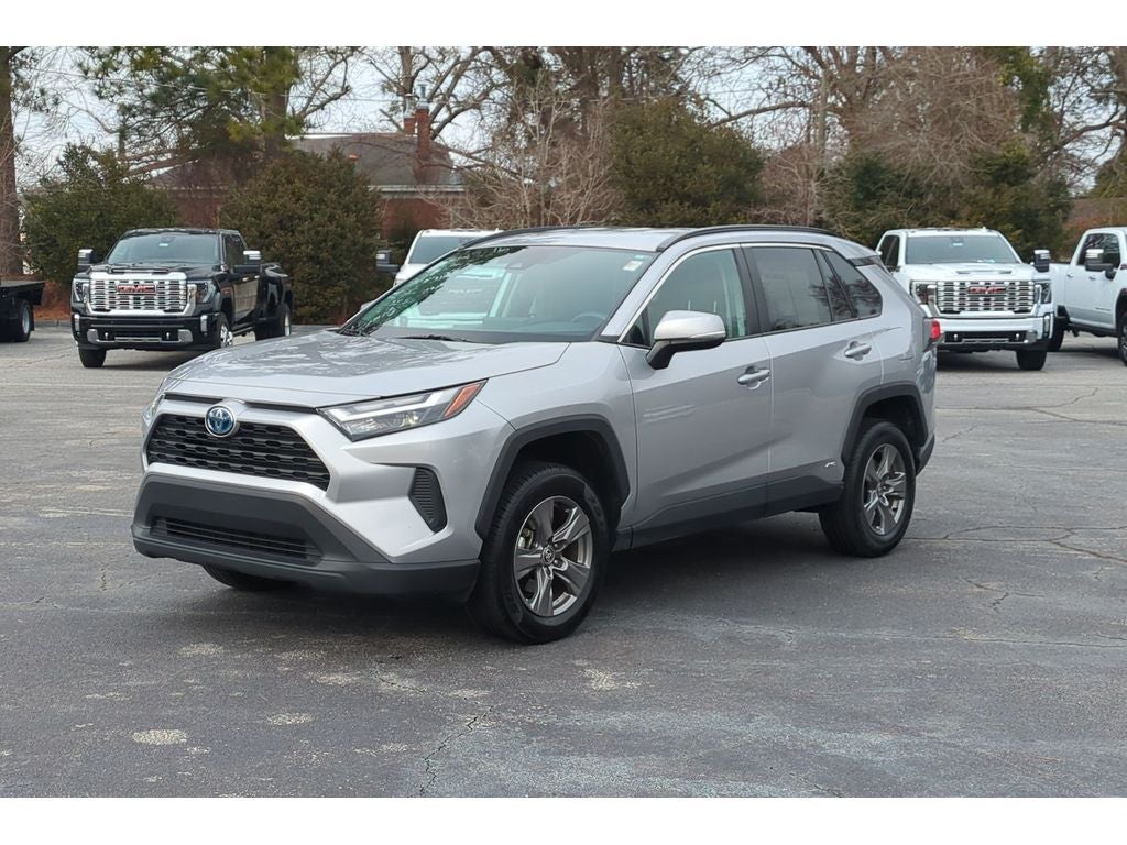 2024 Toyota RAV4 Hybrid XLE