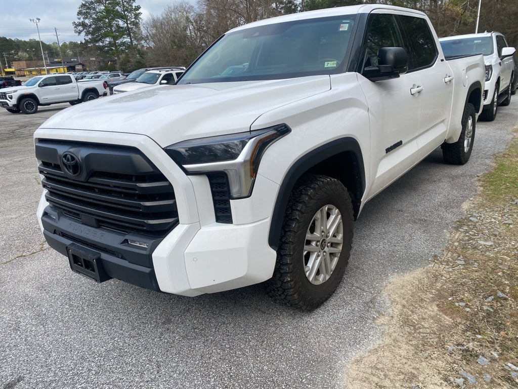 2023 Toyota Tundra 4WD SR5
