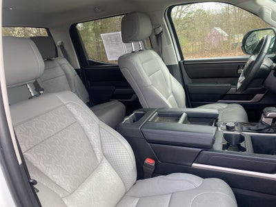 2023 Toyota Tundra 4WD SR5