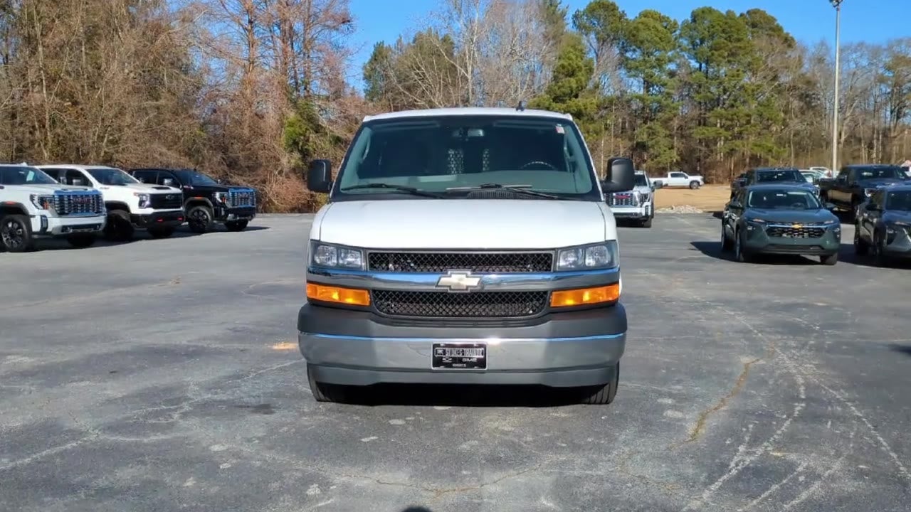 2023 Chevrolet Express Cargo 2500 WT