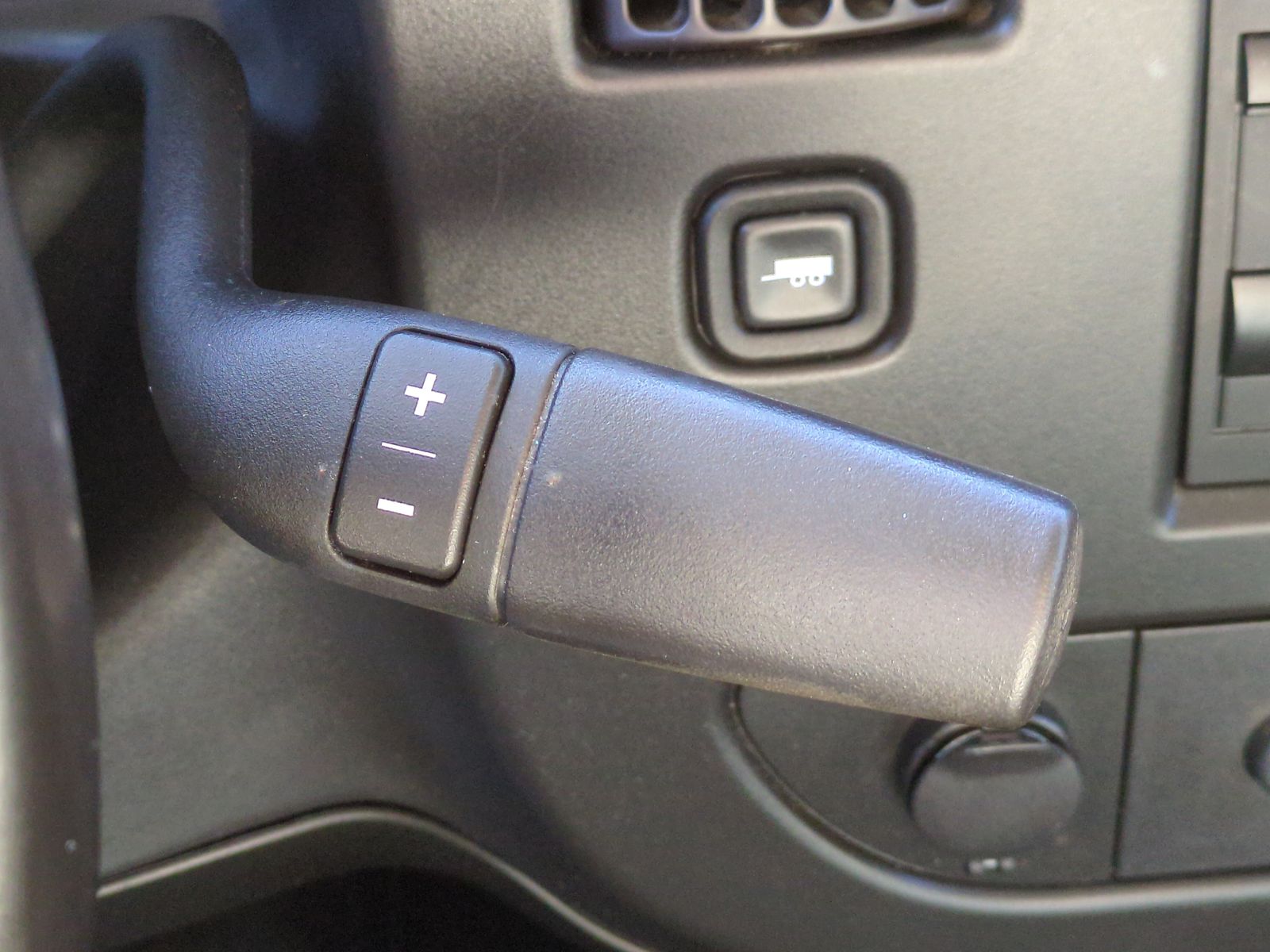 2023 Chevrolet Express Cargo 2500 WT