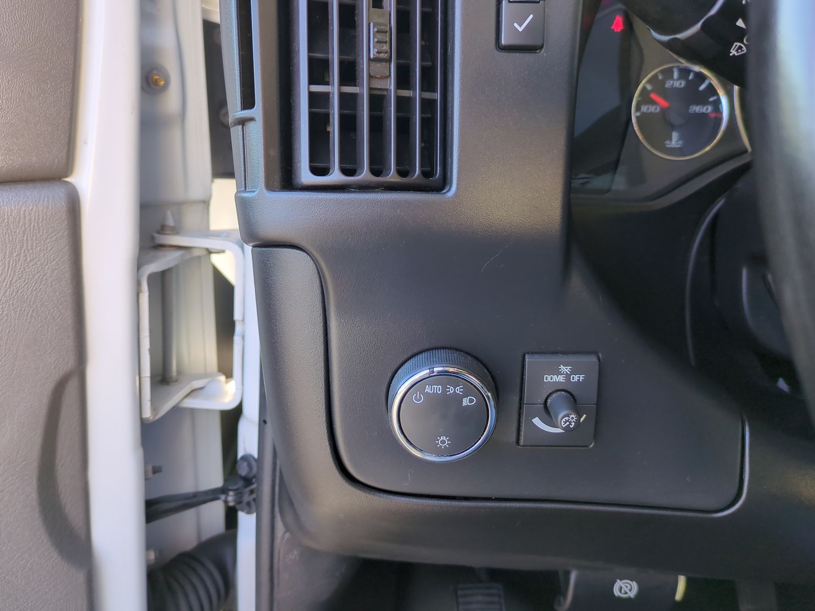 2023 Chevrolet Express Cargo 2500 WT