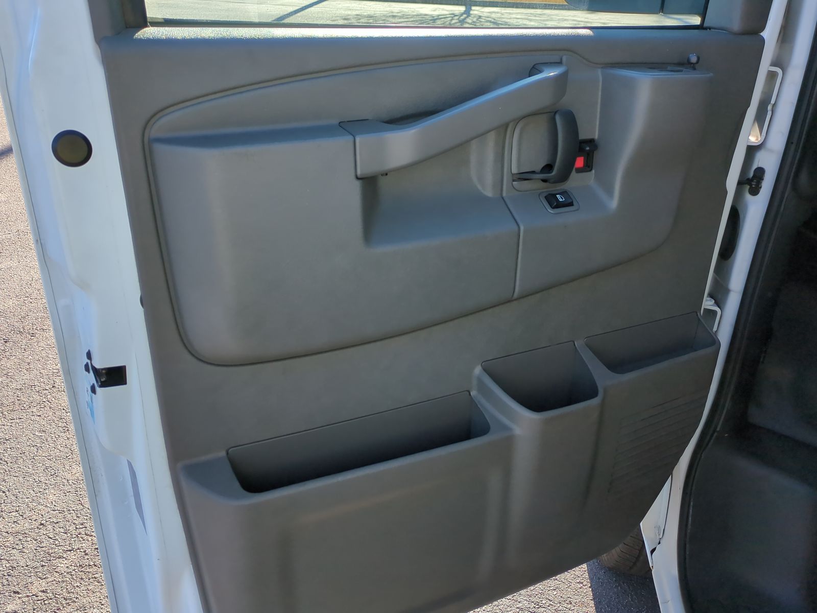 2023 Chevrolet Express Cargo 2500 WT