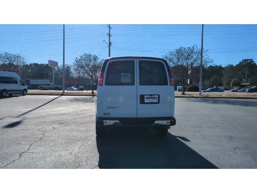 2023 Chevrolet Express Cargo 2500 WT