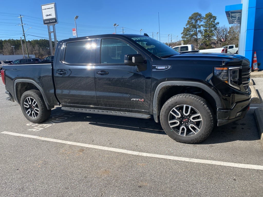 2022 GMC Sierra 1500 AT4