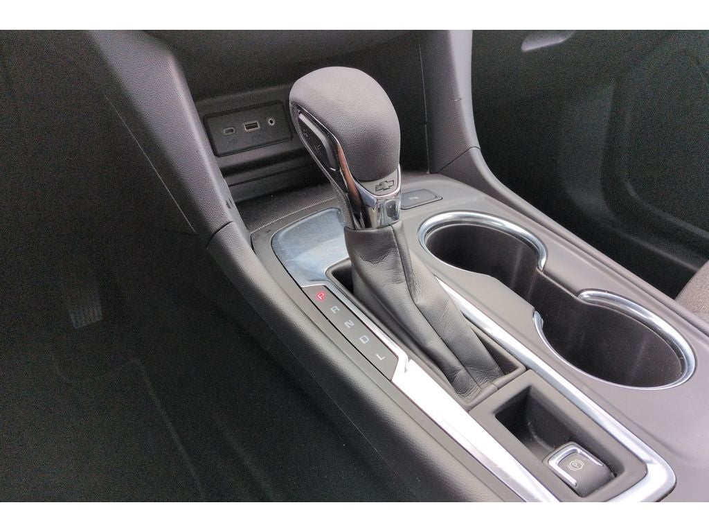 2024 Chevrolet Equinox LT - Photo 15