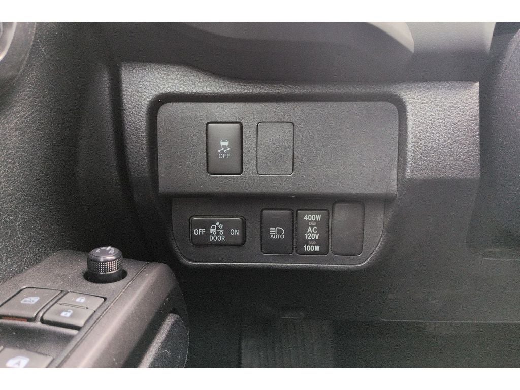 2020 Toyota Tacoma 4WD SR5